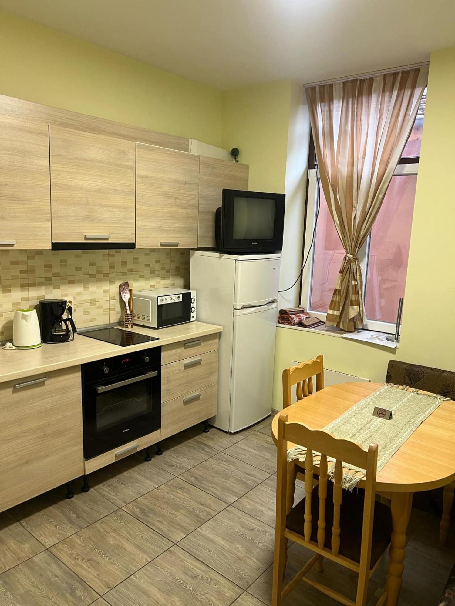 Apartament Стонел Wielkie Tyrnowo Zewnętrze zdjęcie